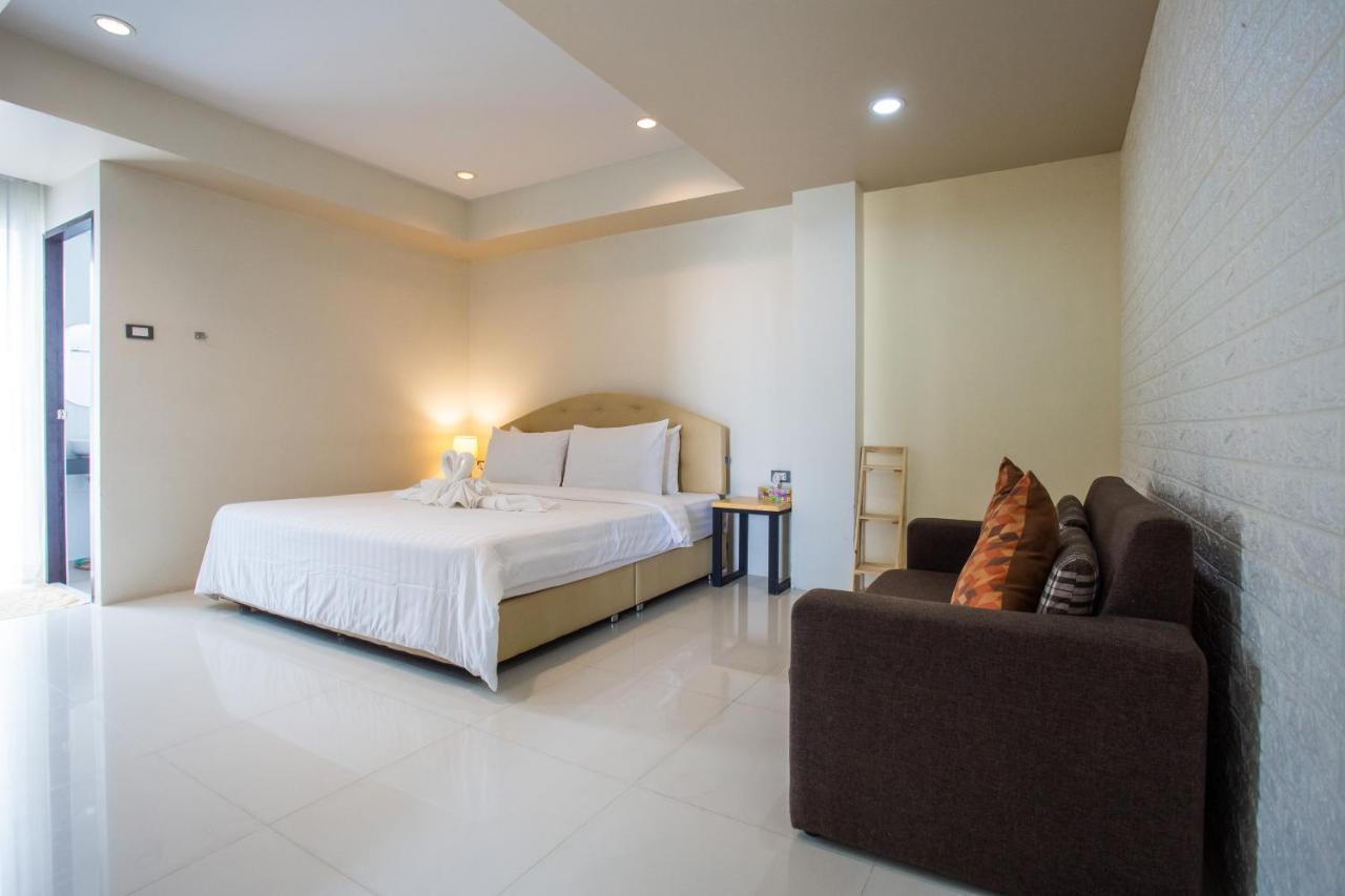 Hotel Le Neuf Nakorn Lampang Exterior foto