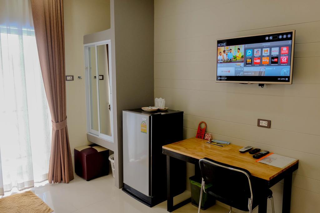 Hotel Le Neuf Nakorn Lampang Exterior foto